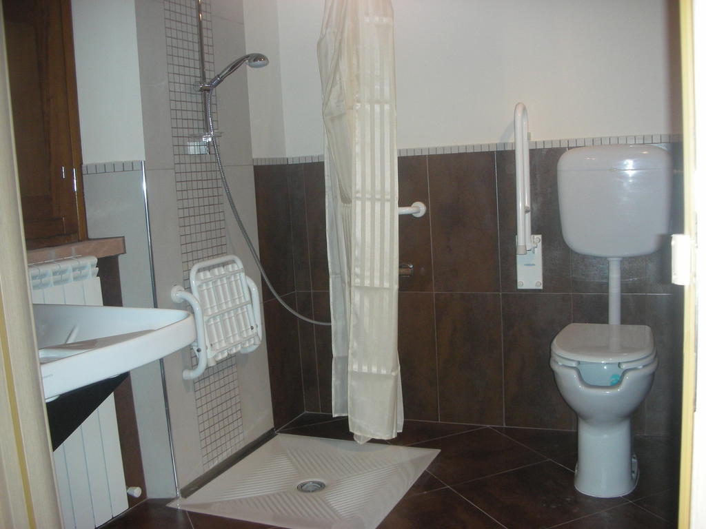 House Volumnia Hotel Perugia Room photo